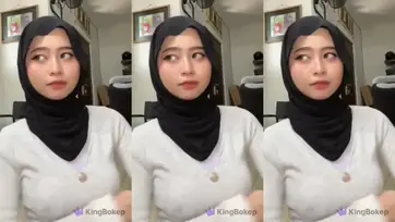 Dokumentasi Gadis Gresik Cantik Part 2 Live Kasur